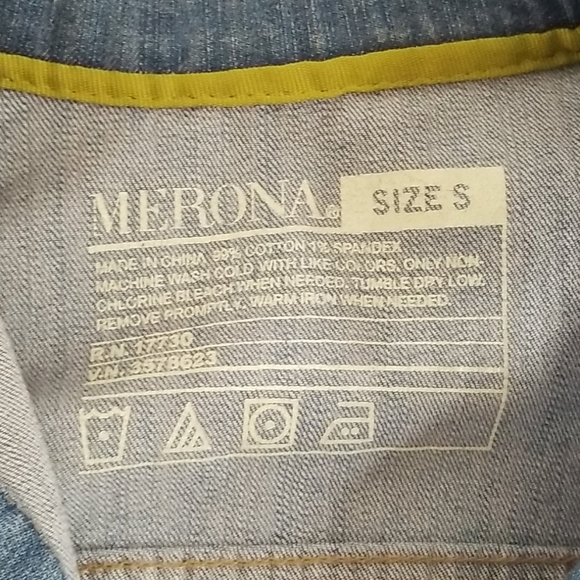 Jean jacket - Picture 2 of 2